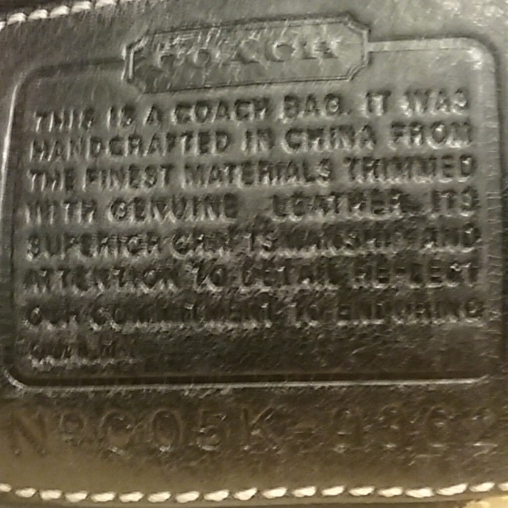 Coach - Picture 4 of 7